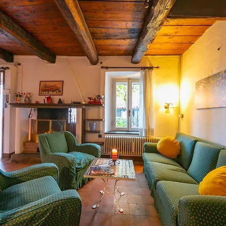Ca' Bianca By The Lake And Lake Access Apartment